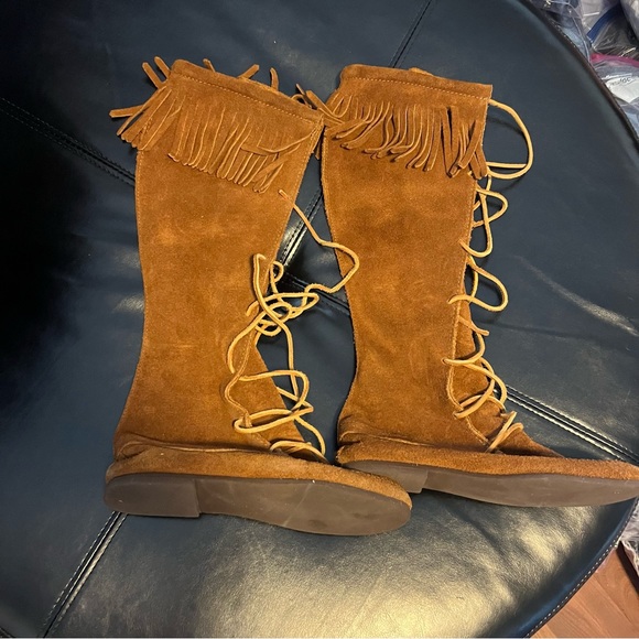 Minnetonka Brown Suede Front Lace Knee High Boot Size 8 - Picture 2 of 9